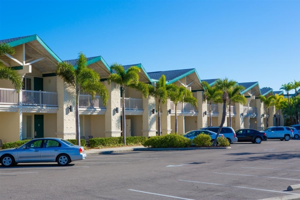 BW PLUS YACHT HARBOR INN